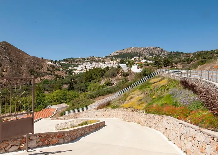 Village House Volada